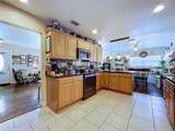 717 End Crescent - Photo 8