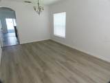 427 Wilton Circle - Photo 3