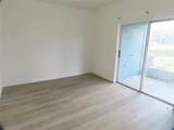 427 Wilton Circle - Photo 7