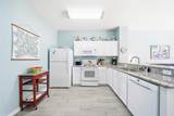 2556 Renshaw Street - Photo 12