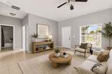 677-679 Royalty Court - Photo 2