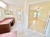 2813 Rolling Broak Drive - Photo 21