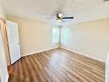 2813 Rolling Broak Drive - Photo 25