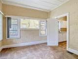 224 Salisbury Avenue - Photo 10