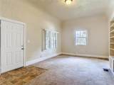 224 Salisbury Avenue - Photo 5