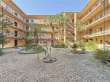 2850 Somerset Drive - Photo 4