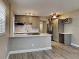 313 Lawsona Boulevard - Photo 3