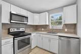 3301 Woodlawn Avenue - Photo 24