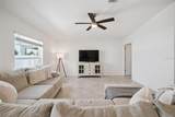 893 Laurel View Way - Photo 4