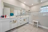 3955 Oak Hollow Avenue - Photo 18