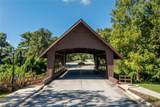 690 Oak Hollow Way - Photo 40