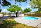 9596 Groveland Street - Photo 2