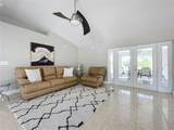 790 Silhouette Court - Photo 19