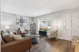 820 Park Lake Circle - Photo 2