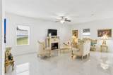 1025 Margot Lane - Photo 4