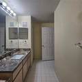 5483 Vineland Road - Photo 18