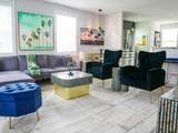121-123 Hollywood Avenue - Photo 2
