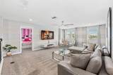9032 Sommerset Hills Drive - Photo 12