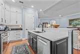 520 Sotheby Way - Photo 19