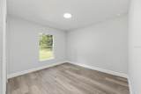 15155 30 Street - Photo 24
