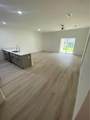 6904 SE 25TH AVE - Photo 5