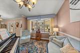 873 Troy Street - Photo 15
