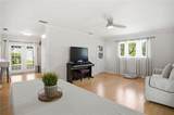 8 Silver Way - Photo 10