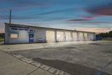 304 Avenue E - Photo 2