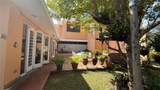 18 G Street Villa Caparra - Photo 17