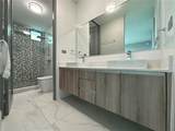 URB. RIVIERA VILLAGE Bayamon,P.R. - Photo 8