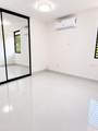 Urb Parkville Ave. Lopategui - Photo 10