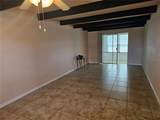 915 Club Circle - Photo 18