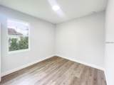 12337 Gulfstream Boulevard - Photo 6