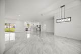 589 Lamon Avenue - Photo 9