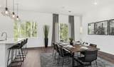 4526 Jaslo Avenue - Photo 10