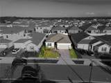 1177 Fox Hedge Lane - Photo 4