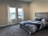 2037 Greenbriar Terrace - Photo 27