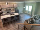 2037 Greenbriar Terrace - Photo 5