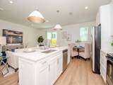 6235 Manhattan Avenue - Photo 15