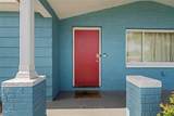 3022 Holiday Lake Drive - Photo 4