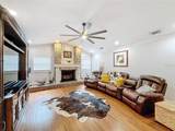 2728 Saint Cloud Oaks Drive - Photo 18