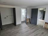 301 Chelsea Street - Photo 17