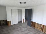 301 Chelsea Street - Photo 7