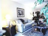 1000 Dunrobin Drive - Photo 11