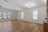 9005 Dickens Avenue - Photo 24