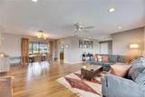 811 Eagle Lane - Photo 11