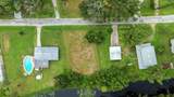 11124 Lake Shore Drive - Photo 3