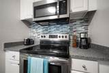 800 Dakota Avenue - Photo 4