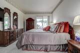 1920 Folkstone Place - Photo 23