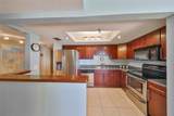 7430 Sunshine Skyway Lane - Photo 17